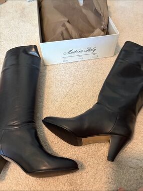Vintage made in Italy Black Leather Knee Boots - Women's Stylish Heeled Boots